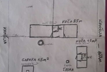 Selo Lunjevac dve kuće 85m2 + 45m2 + garaža 15m2 na 80 ari placa