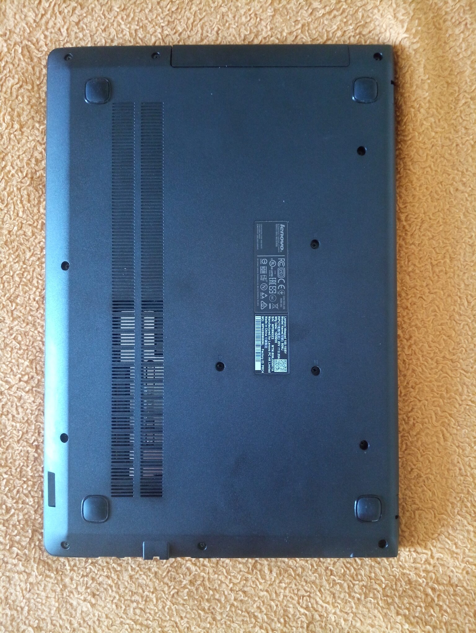 Prodajem polovni Lenovo idepad 100-15IBY u izvanredno ocuvanom stanju. U radnom stanju. Bez ikakvih hardverskih ostecenja.