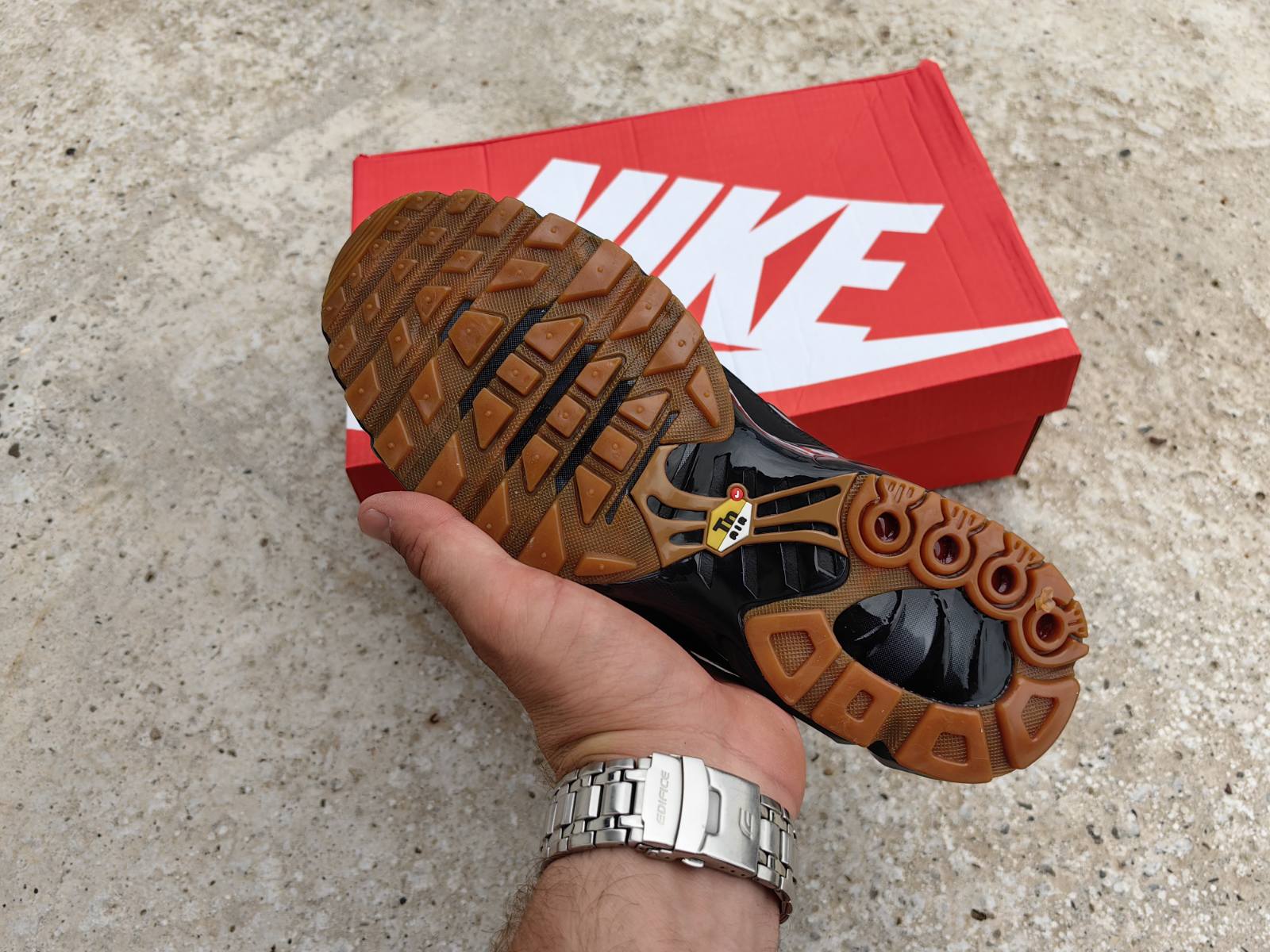 Nike Air Max Plus TN Black Gum Light Brown