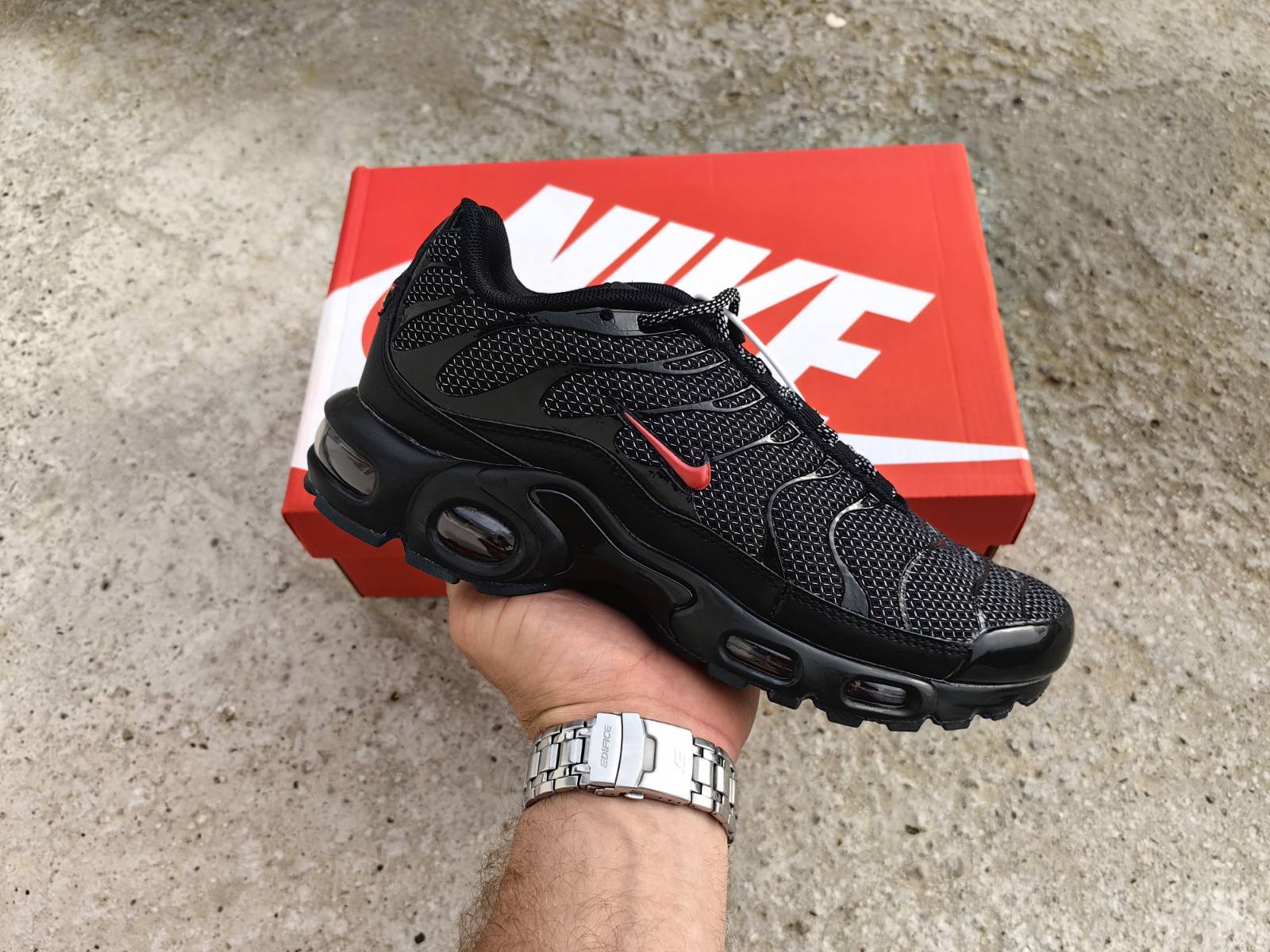 Nike Air Max Plus TN Bred