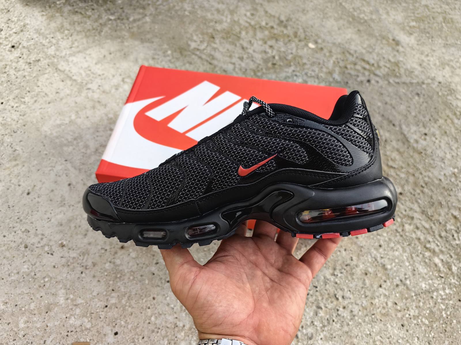 Nike Air Max Plus TN Bred