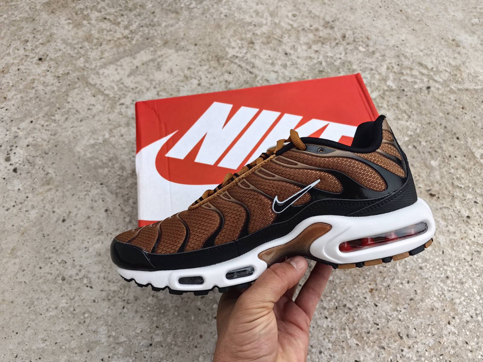 Nike Air Max Plus TN Golden Harvest