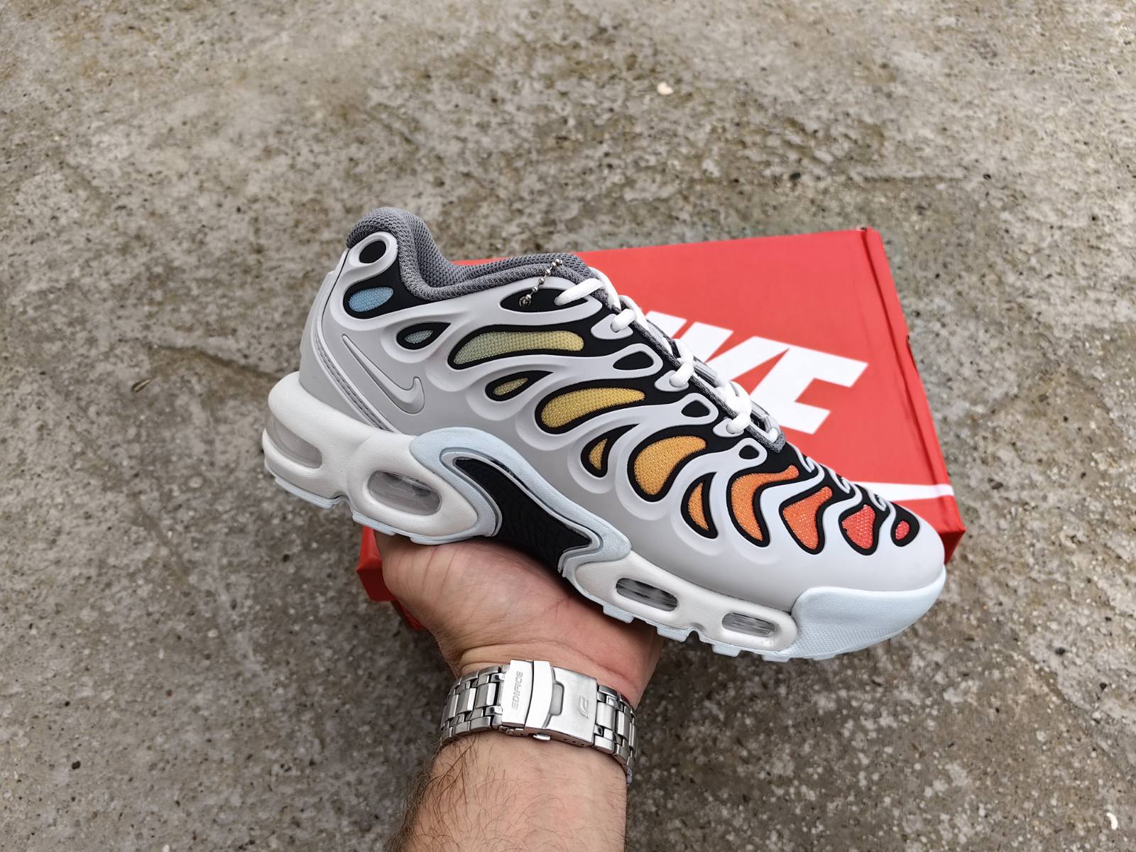 Nike Air Max Plus Drift Light Smoke Grey