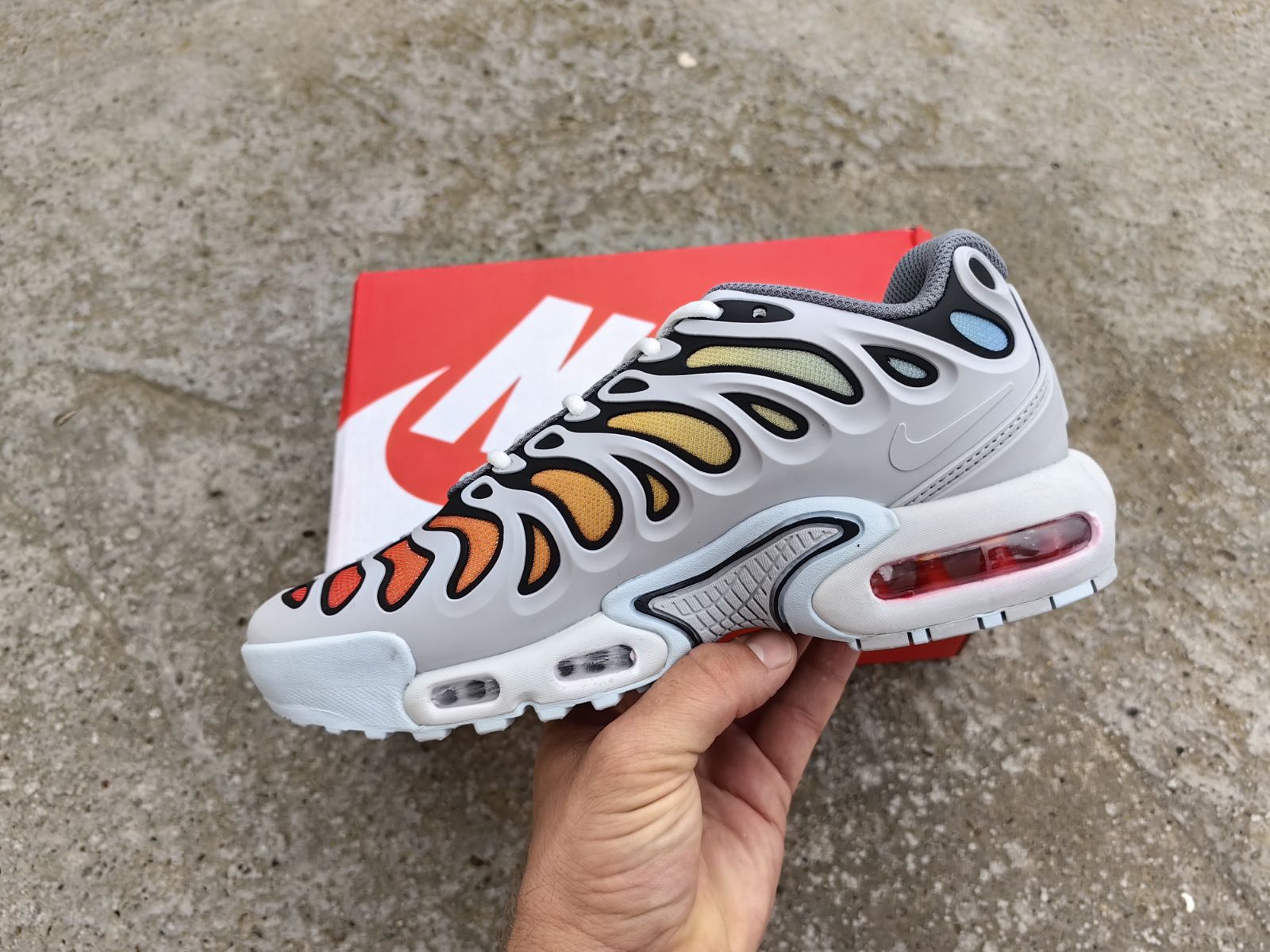 Nike Air Max Plus Drift Light Smoke Grey