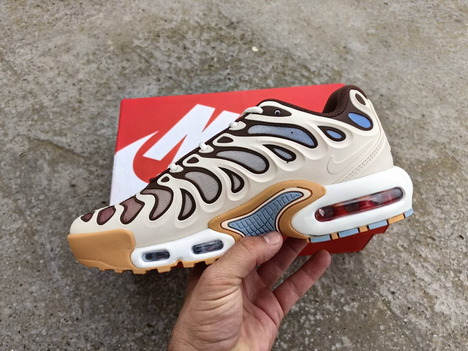 Nike Air Max Plus Drift Phantom And Cacao Wow