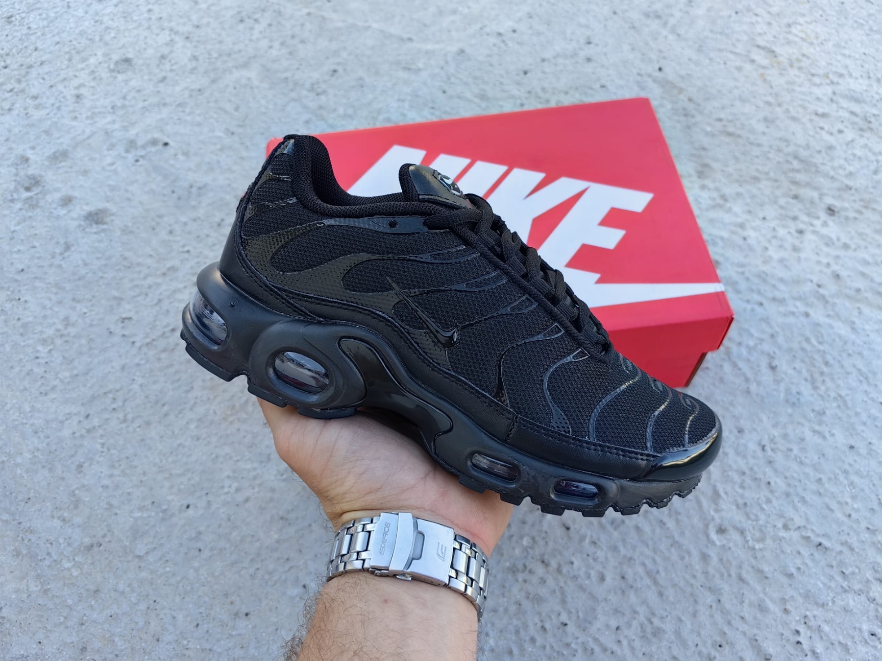 Nike Air Max Plus TN Triple Black