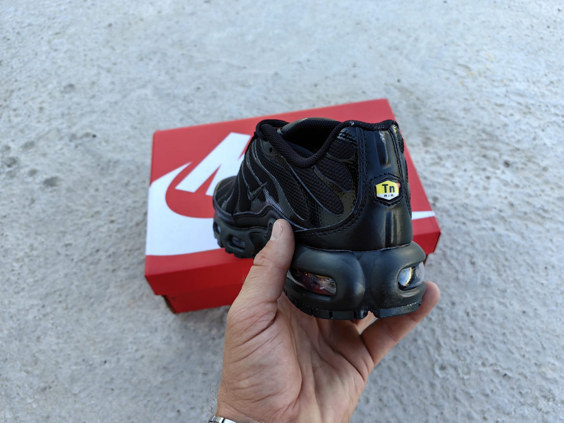 Nike Air Max Plus TN Triple Black