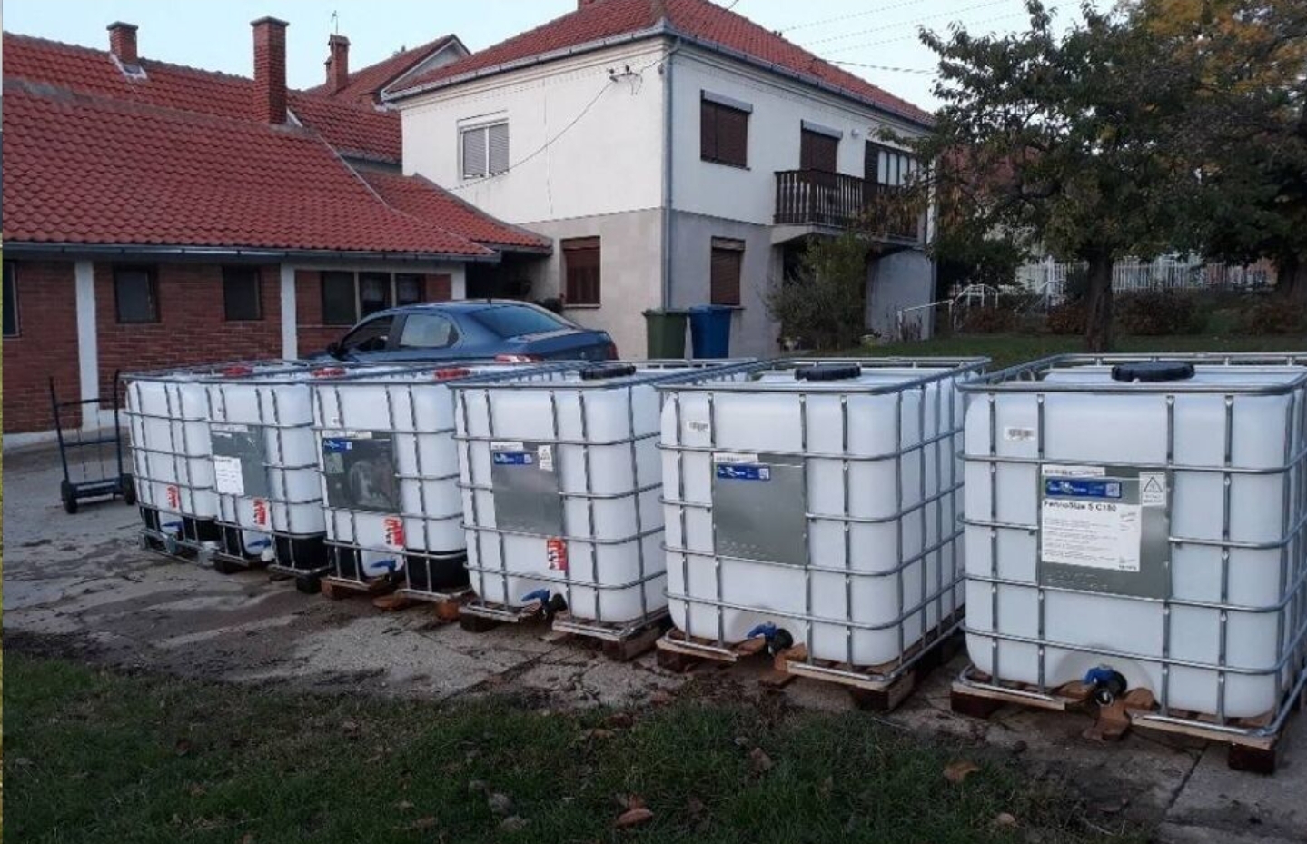 Idealno čisti IBC kontejneri – cisterne 1000l