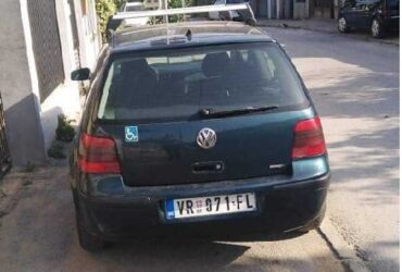 Prodajem Golf 4 , 2001 g, 1600 cm3