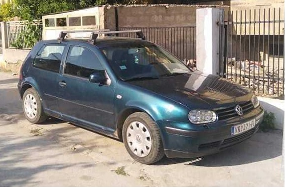 Prodajem Golf 4 , 2001 g, 1600 cm3