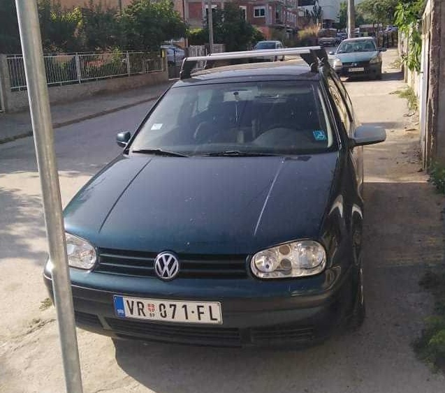 Prodajem Golf 4 , 2001 g, 1600 cm3