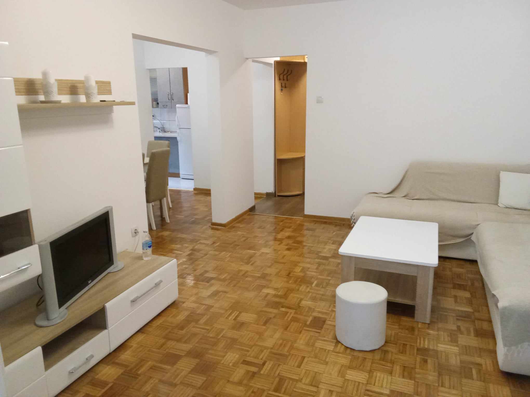 Selling flat with tenants Belgrade Expo 2027 Surcin 4.0 lux Čelebonovića Bežanijska kosa Novi Beograd wheelchair ramp park view huge terrace glass winter house renovated furnished tenanted property investment buy-to-let Serbia