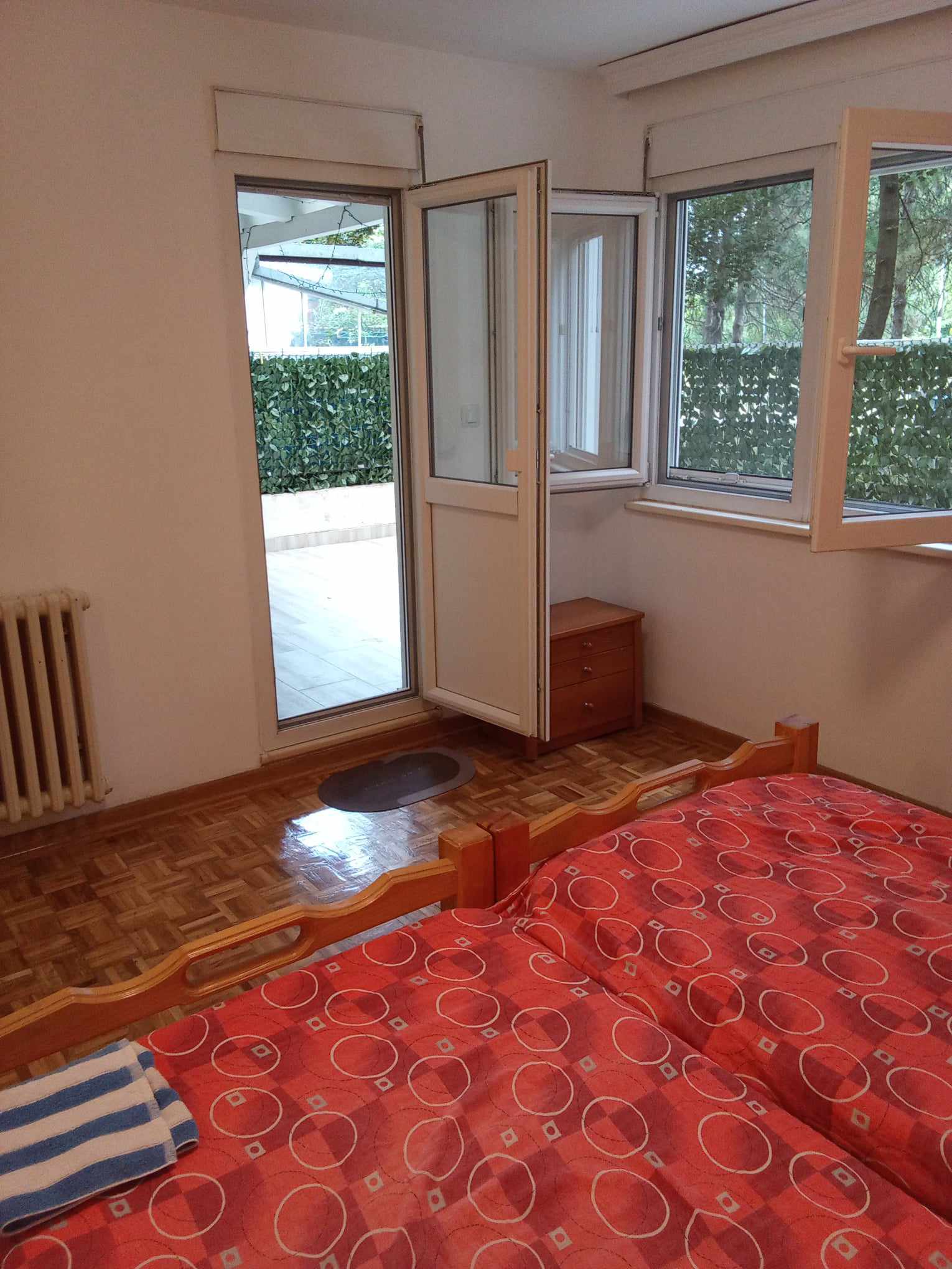 Zakupljena investiciona nekretnina Selling tenanted flat Čelebonovića Bežanijska kosa Novi Beograd EXPO 2027 invest real estate Surcin house renovated furnished tenants property