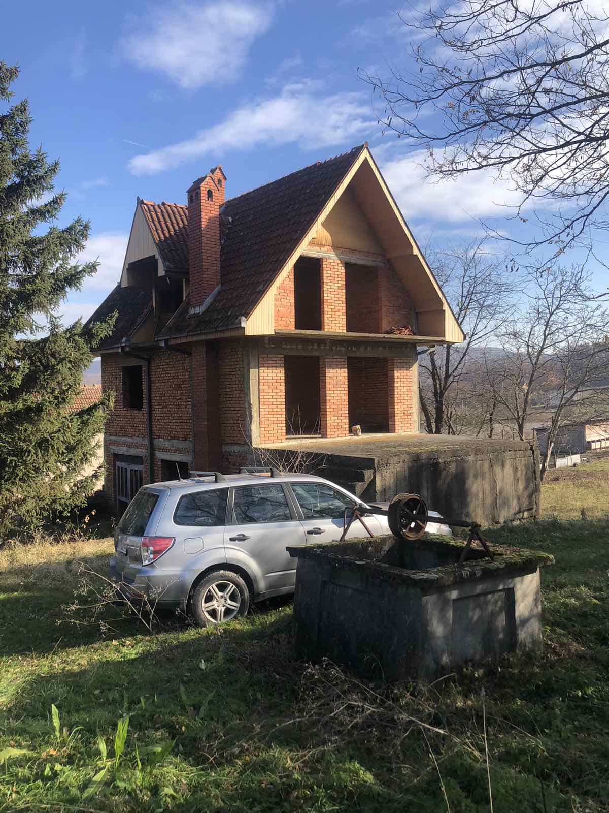 Prodajem kucu u Golocelo-Kragujevac