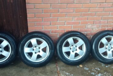 Alu felne Enzo R15 u kompletu sa odličnim gumama Michelin Primacy 4