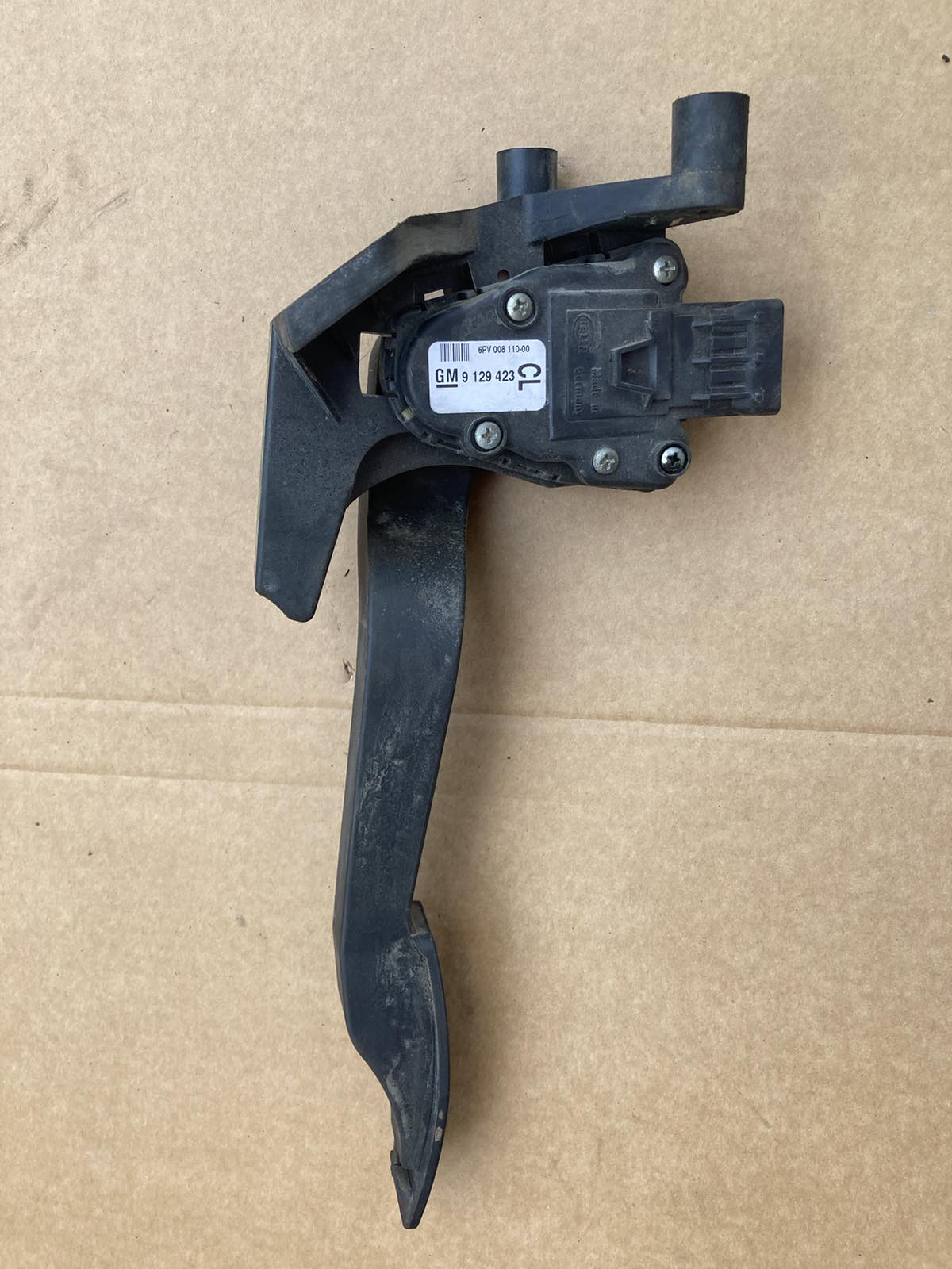 Papučica gasa polovna za Opel Corsu C, kat.br.9129423Cl
