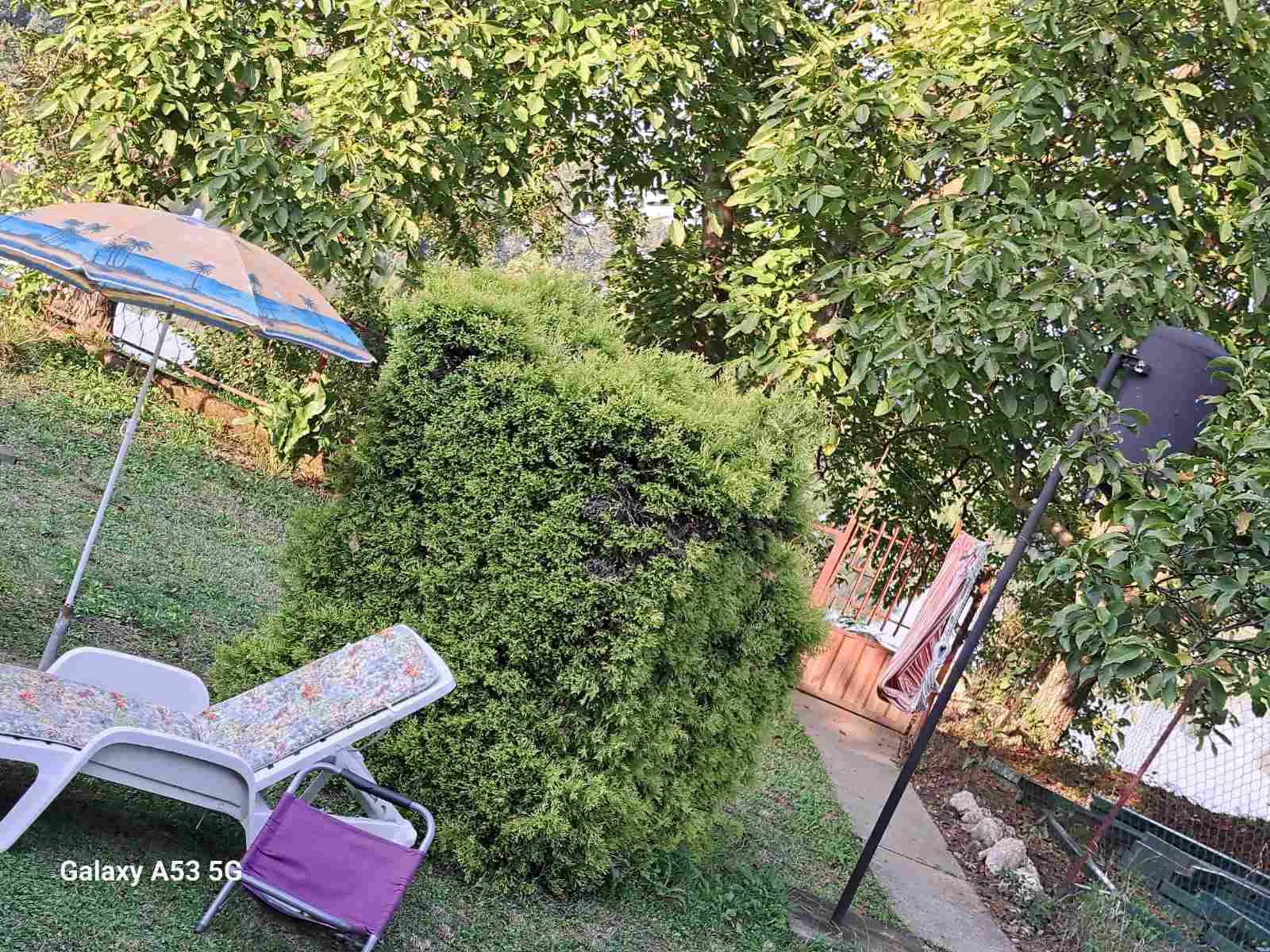 Izdaje se apartman-vikendica na Srebrnom jezeru