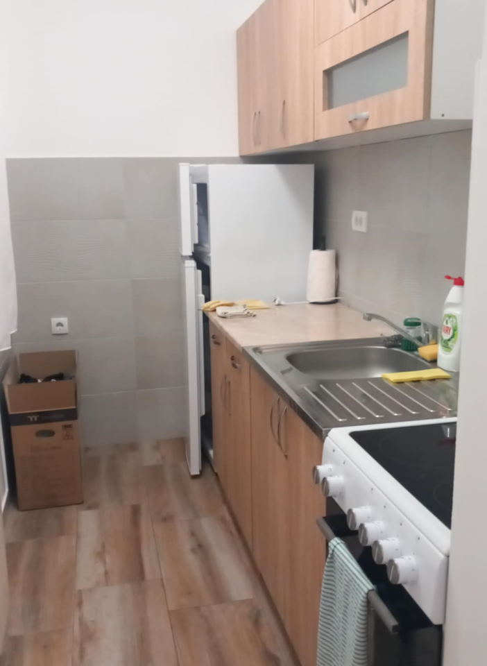 Izdajem jednosoban stan od 40m2 u Bg/Kumodraž
