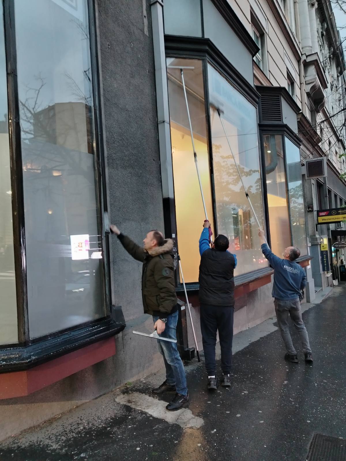 Pranje odrzavanje svih staklenih povrsina