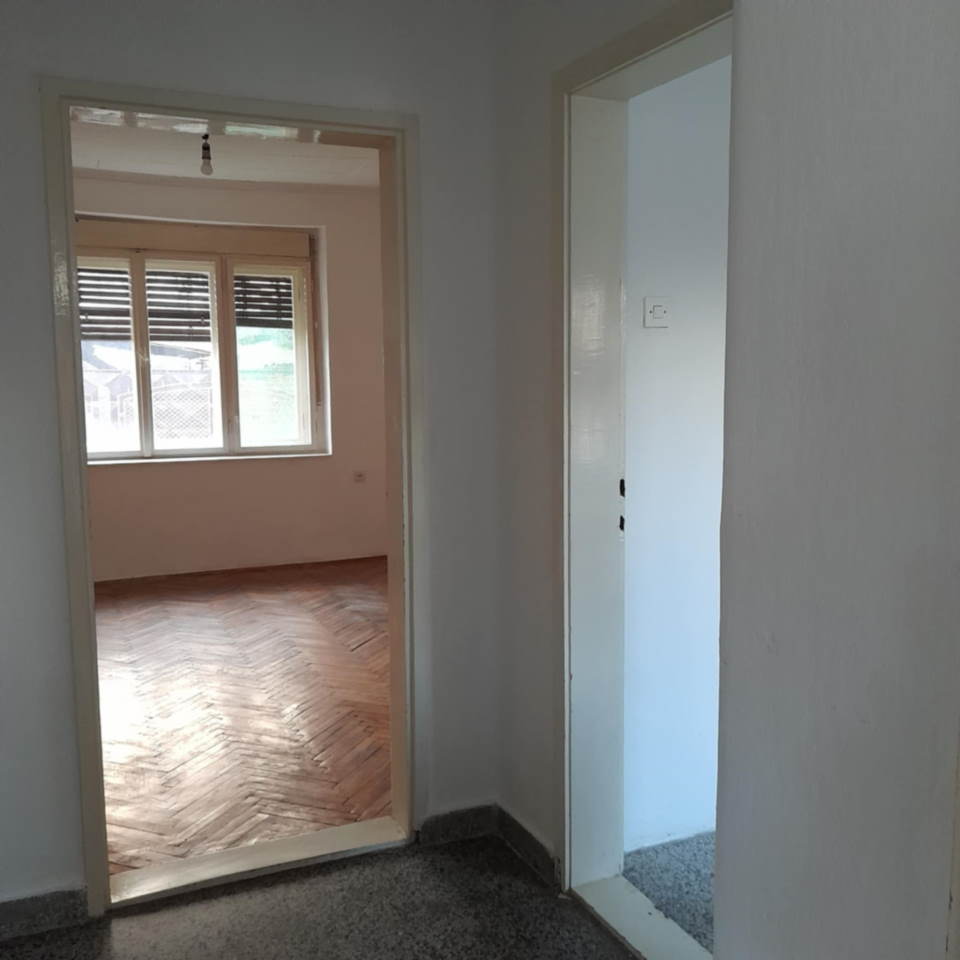 Prodajem porodičnu kuću u Subotici