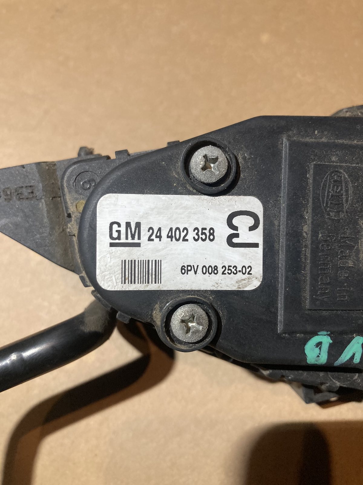 Pedala gasa za Opel Vectru B, kataloški broj 24402358