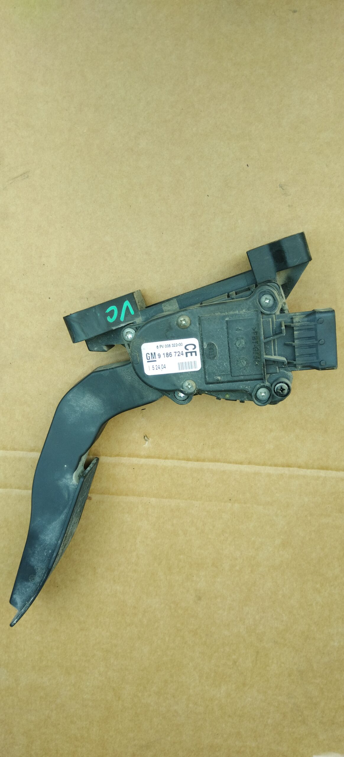 Pedala gasa za Opel Vectru C, kataloški broj 9186724