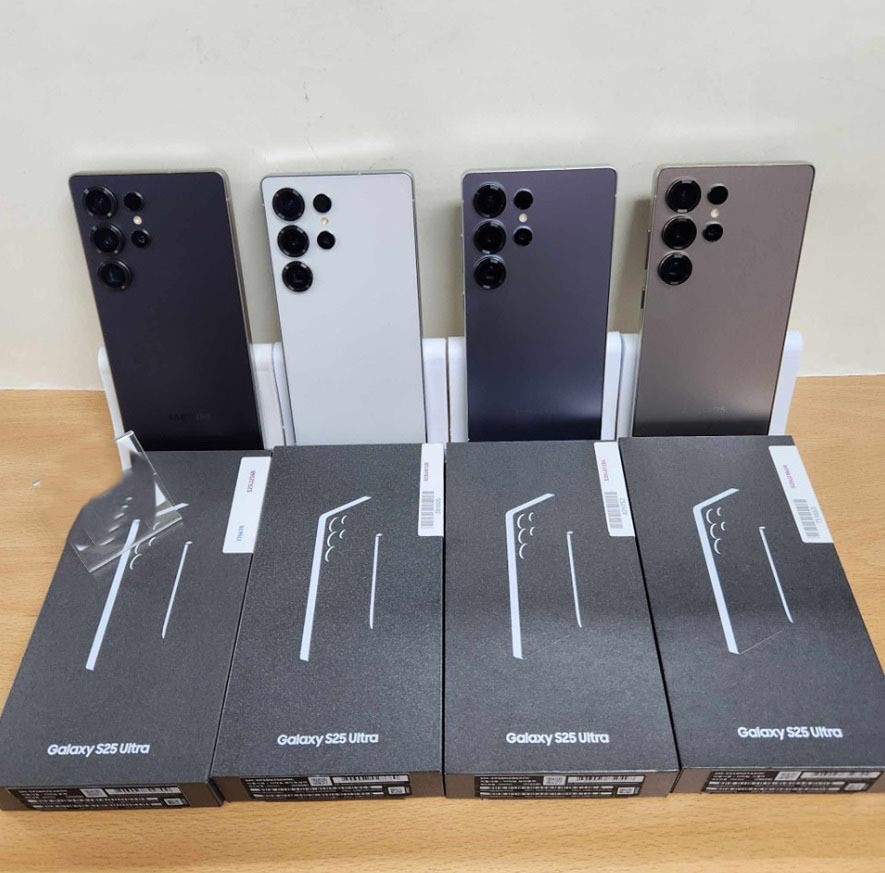 Apple iPhone 16 Pro Max, iPhone 16 Pro, iPhone 16, iPhone 16 Plus, iPhone 15 Pro Max, 15 Pro, Samsung Galaxy S25 Ultra, Sony PlayStation PS5 Pro