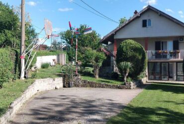 Prodajem kucu u Rudovcima-Lazarevac