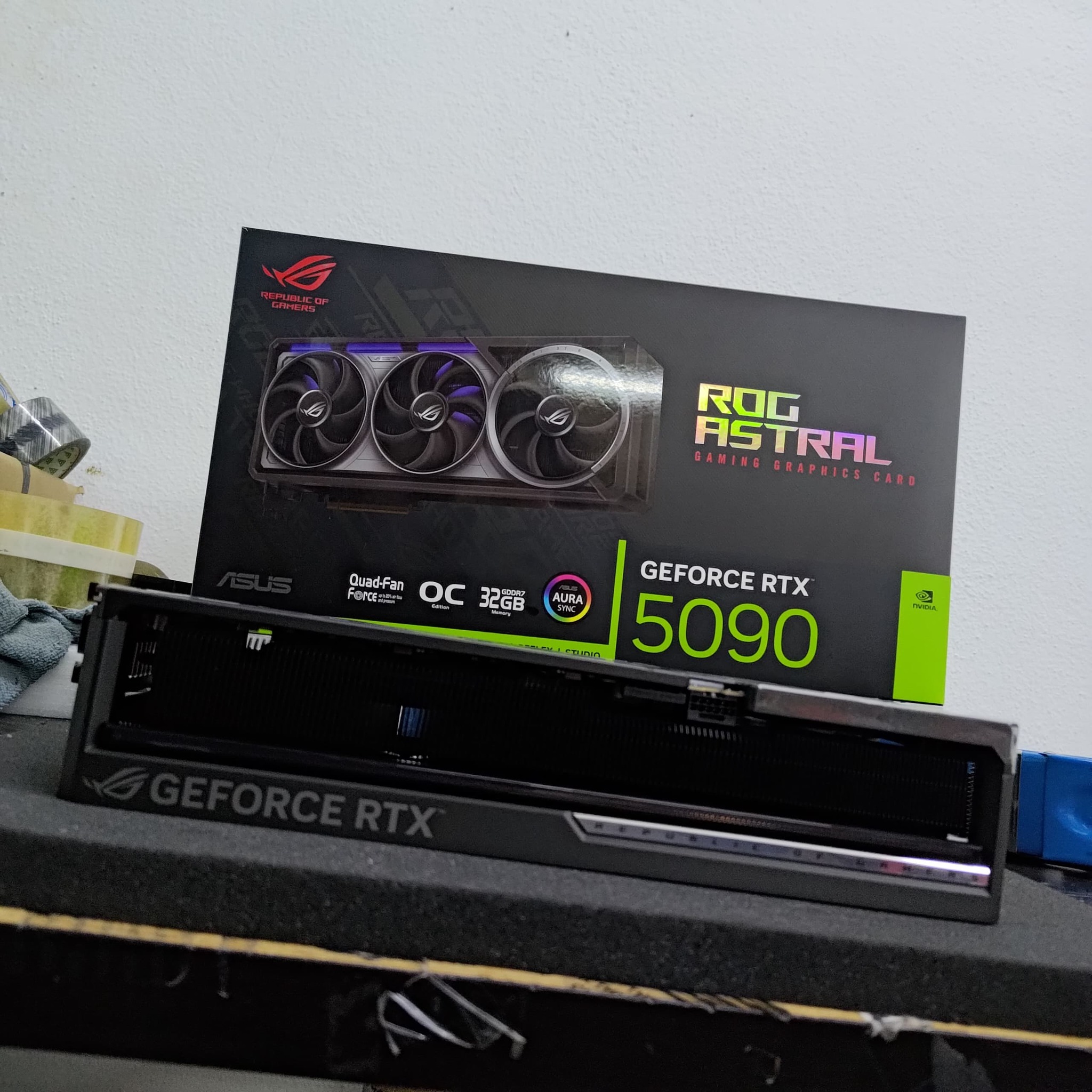 GeForce RTX 5090, RTX 5080, RTX 5070 Ti, RTX 5070, RTX 4090, RTX 4080 Super,  RTX 4080, RTX 4070 Ti Super,  RTX 4070 Ti, RTX 4070 Super