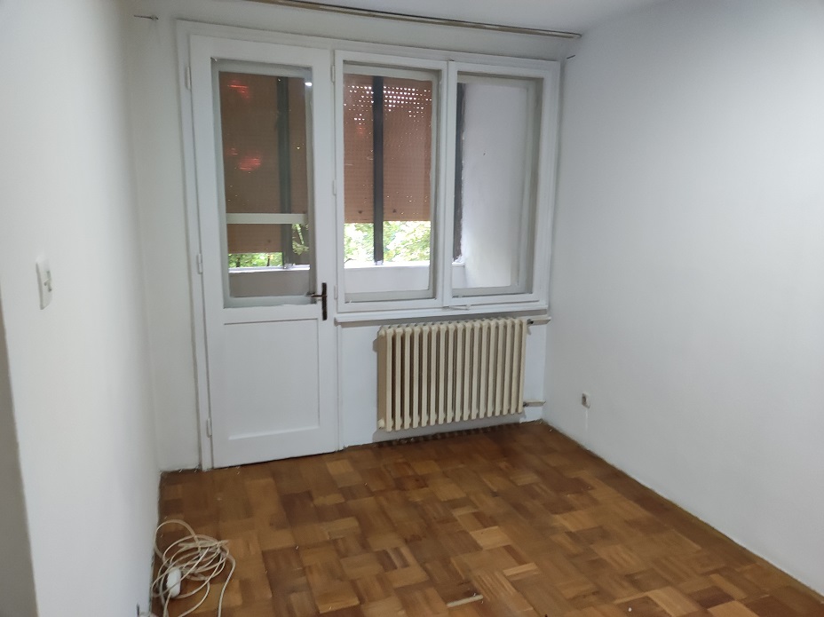 Trosoban stan u naselju Mala Amerika-Zrenjanin
