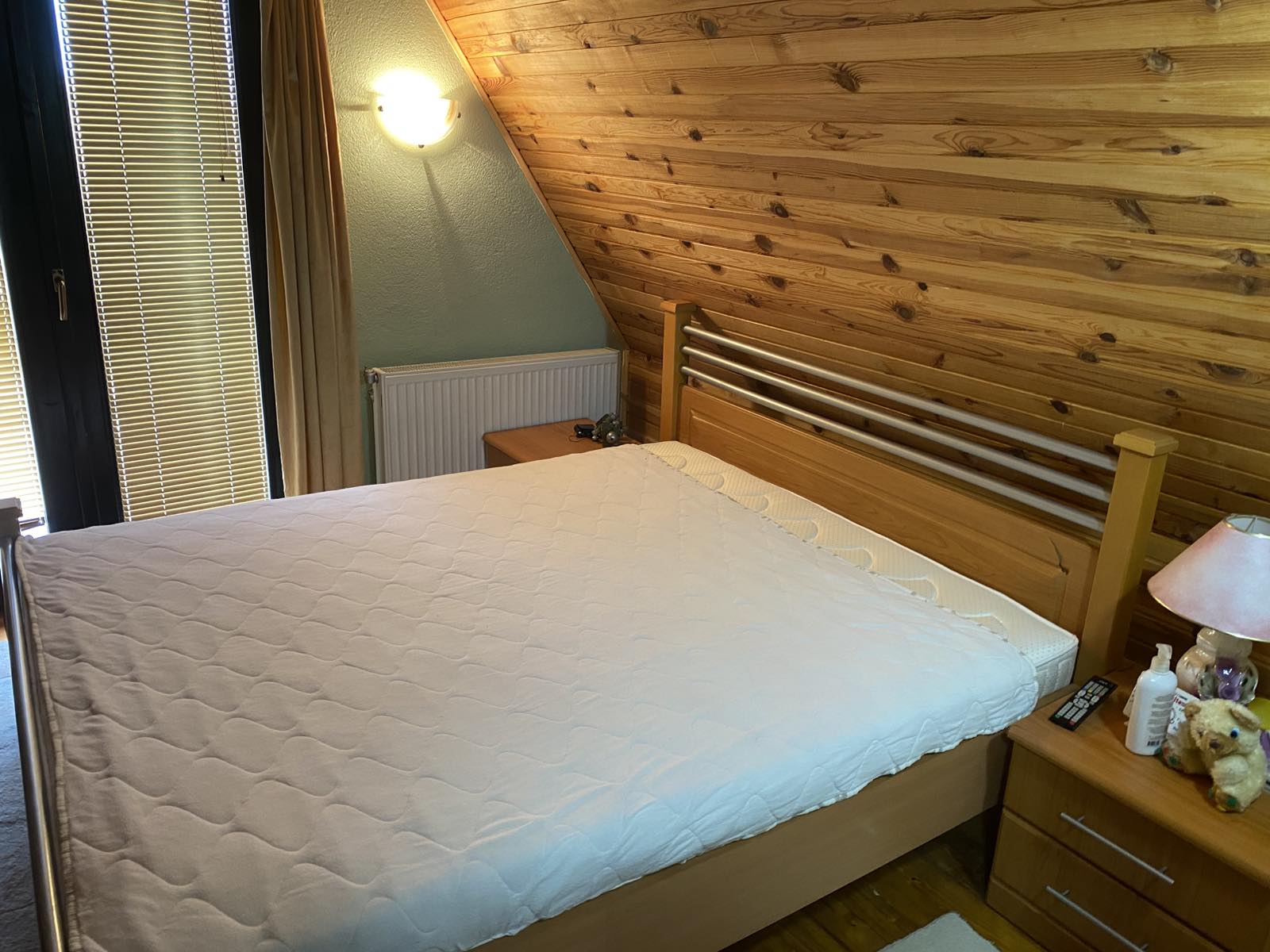 Zidana vikend kuca na Goliji 105m2