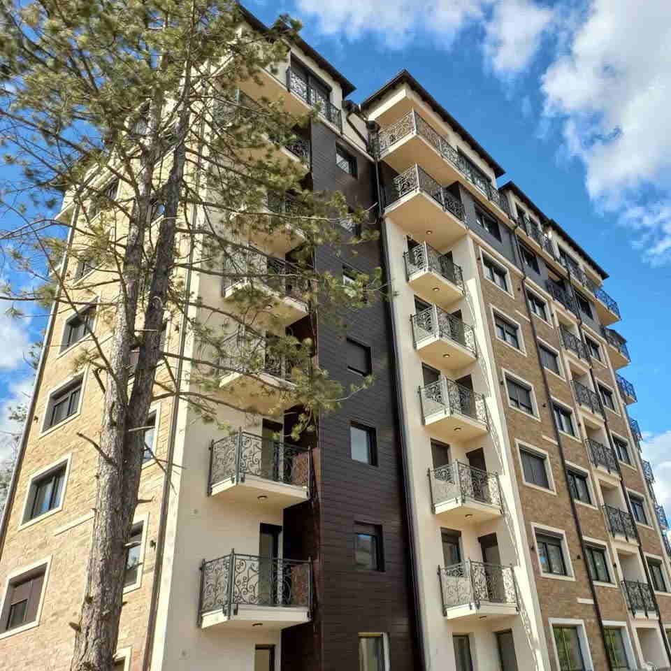 Na prodaju Lux Stan (Apartman) na Planini  Zlatibor