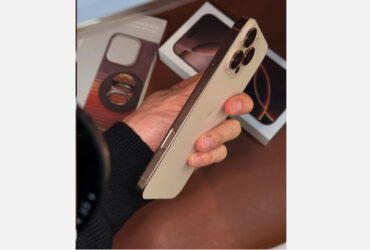 Wholesales iPhone 16Pro,iPhone 16Pro Max ,iPhone 16e Brand new