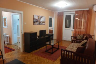 Izdajem stan kod hotela Srbije-Beograd
