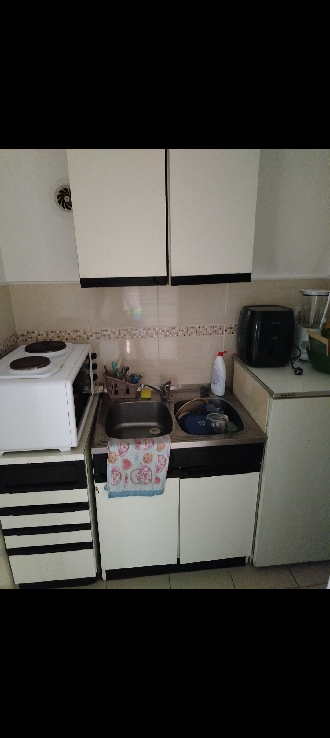 Izdajem stan kod klinickog centra