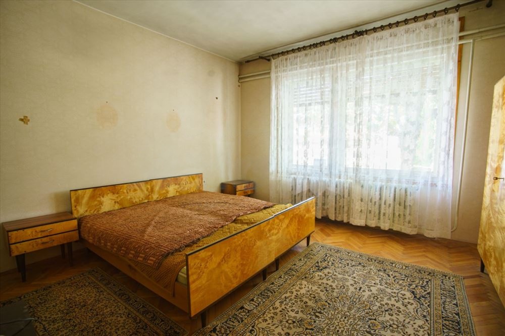 Porodicna kuca u Kanjizi kraj Tise