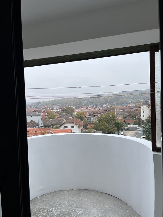 Prodajem stan u najstrozem centru Petrovca na Mlavi