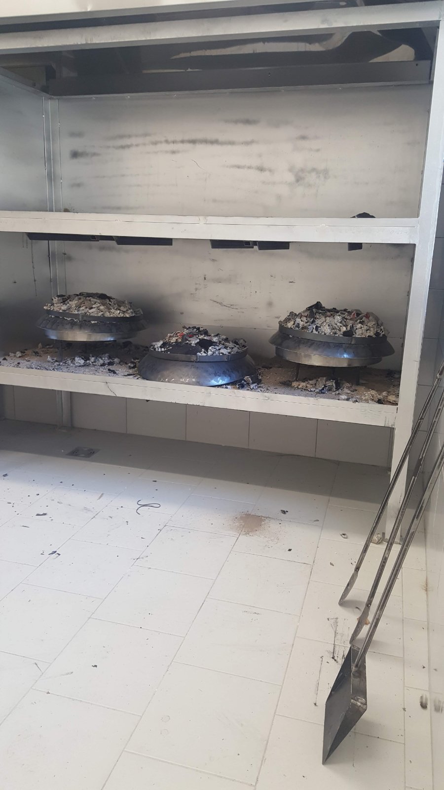 Pecenjara na prodaju