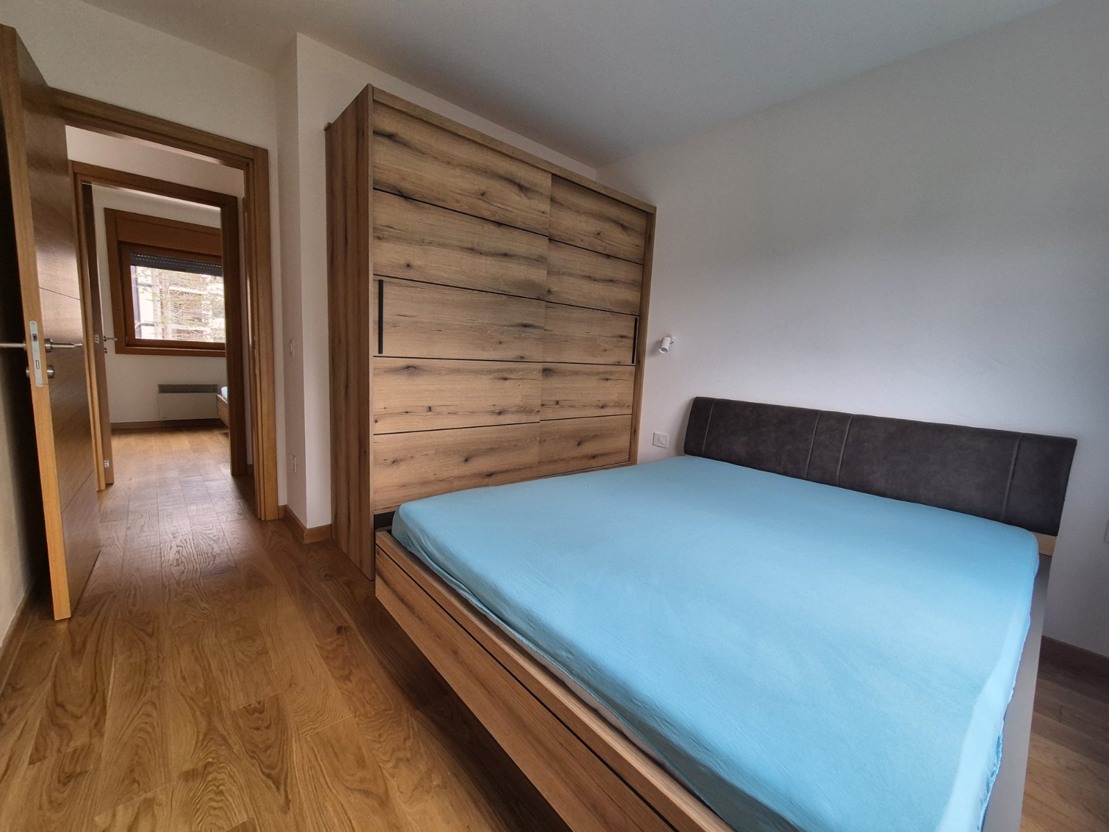 Stan na Zlatiboru , 50m od Mone , 3.0 , parking
