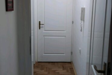 Nis,  centar, 36 kvm stan