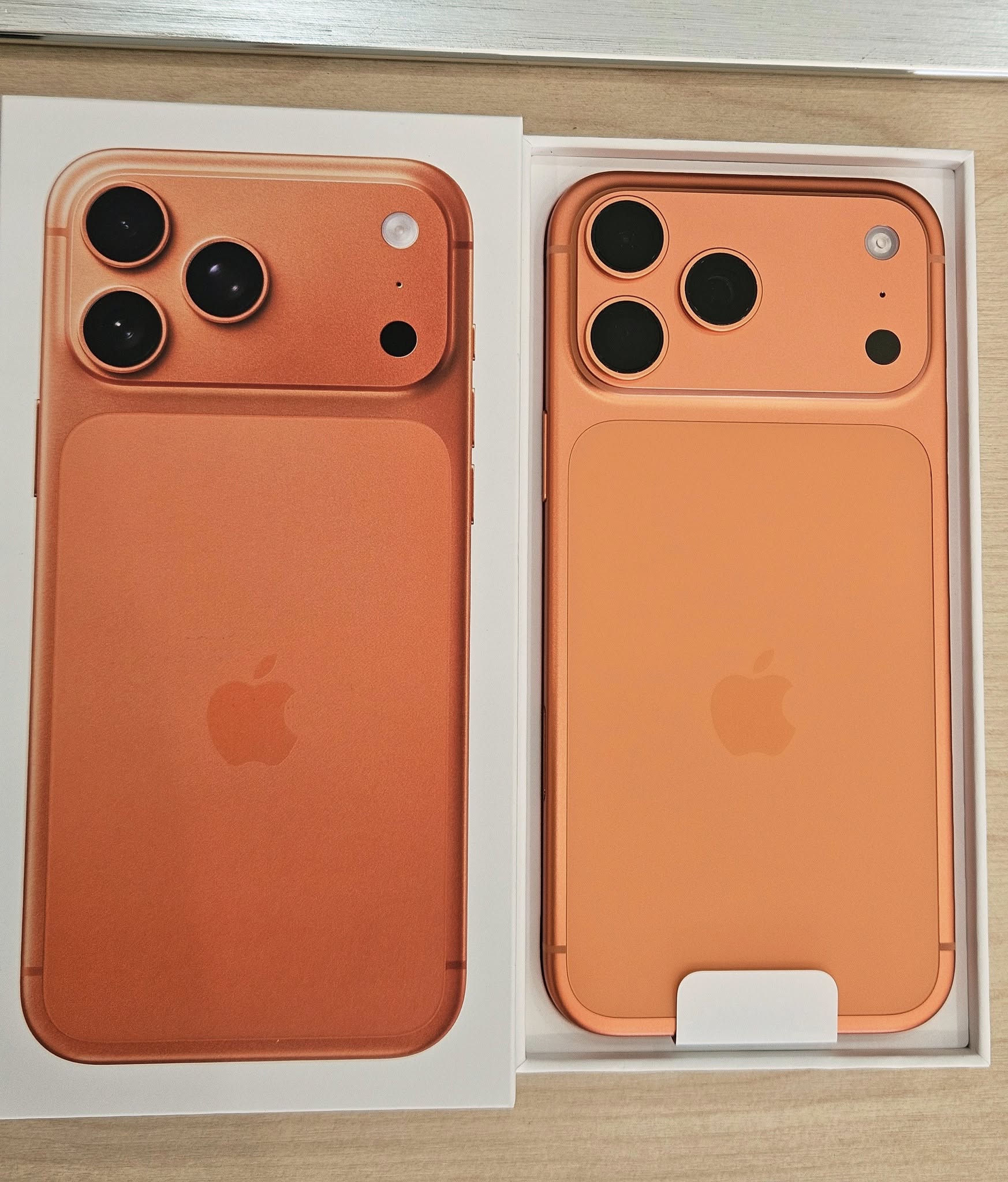 Originalno Apple iPhone 17 Pro Max, iPhone 17 Pro, iPhone 17 , iPhone Air , Apple iPhone 16 Pro Max, iPhone 16 Pro