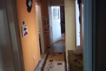 Izdajem dvosoban namešten stan kod med. fakulteta i Nišu 50 kvadrata povoljno