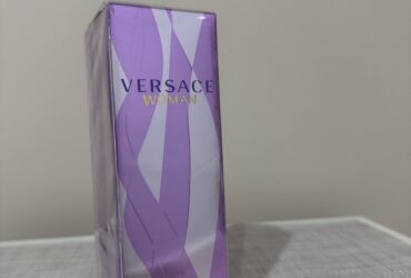 Nov parfem Versace Woman
