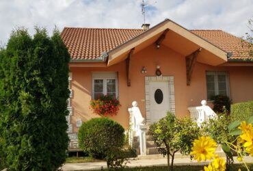 Prodajem kucu u Somboru