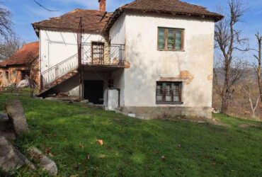 Prodajem kucu Reljinci-Gornji Milanovac