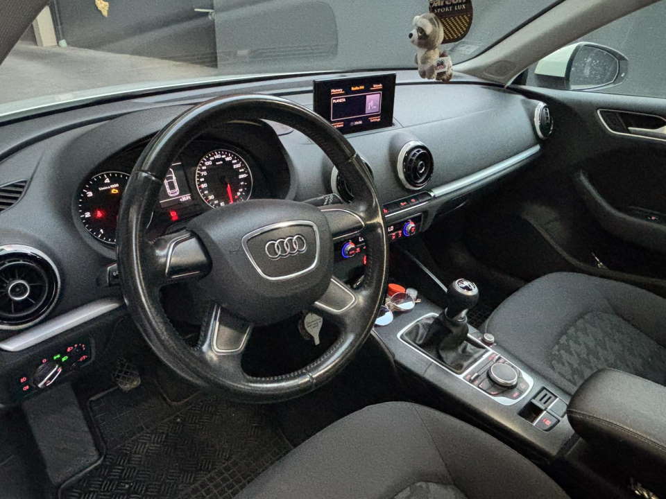 Na prodaju očuvan Audi A3, 1.6 dizel,  2013. god