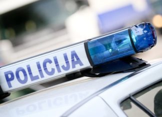 Teška nesreća u Nišu: Poginuo biciklista u udesu, troje pešaka i vozač povređeni do 30 dana
