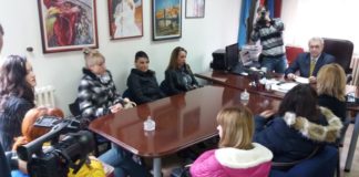 Pomoć za samohrane majke Prijem za samohrane majke u GO Crveni krst