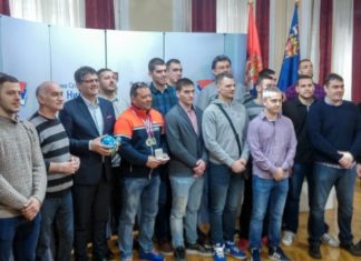 Prijem za trofejne niške sportiste: rukometašima i snouborderu uručena priznanja