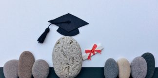 Tužila fakultet jer joj diploma nije pomogla da se zaposli Tvrdi da ju je fakultet "Anglia Ruskin" obmanuo